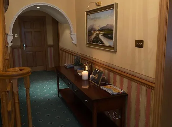 Atlantic Lodge Guest house *