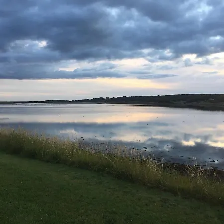 Atlantic Lodge *